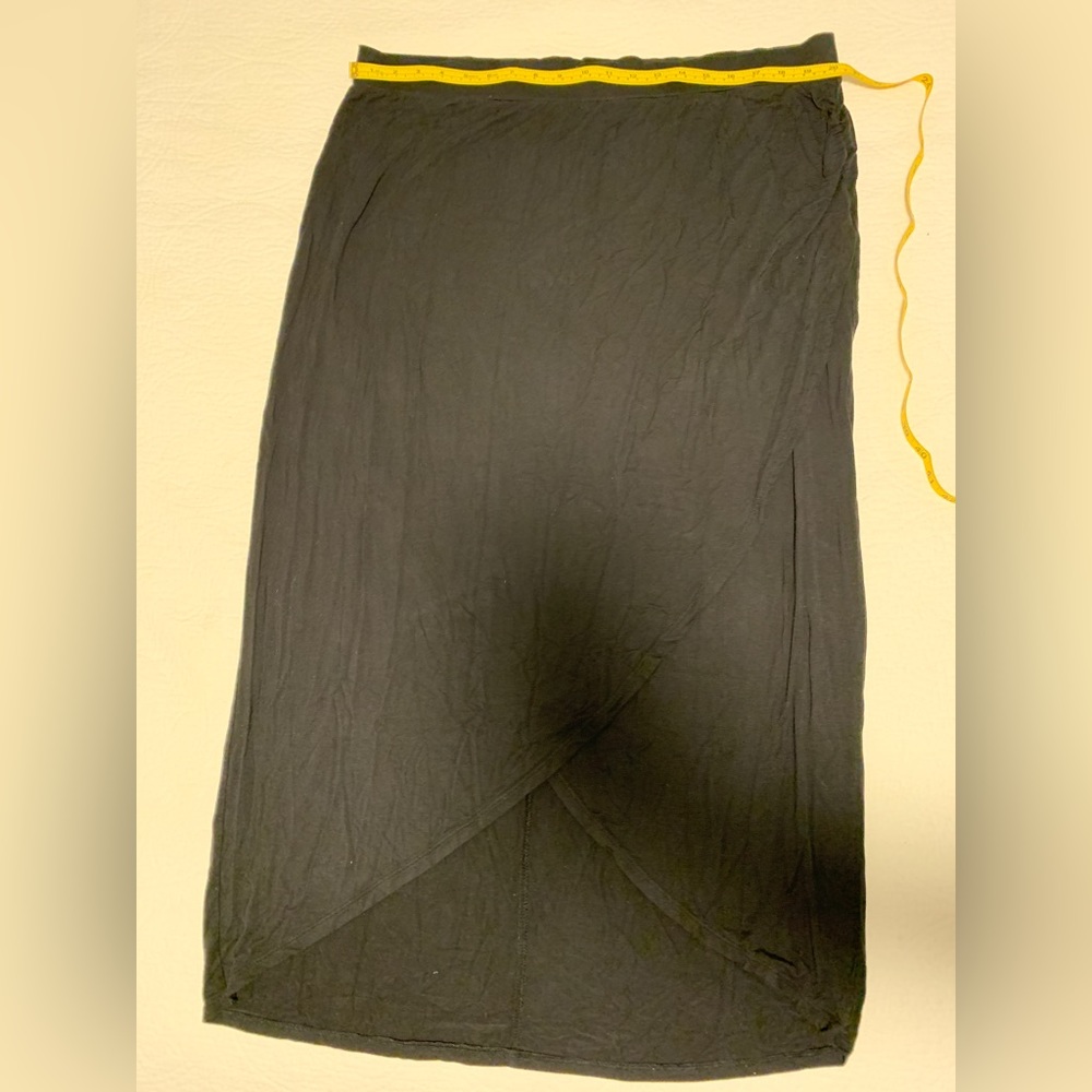 Reitmans XXL high low cross cross style skirt